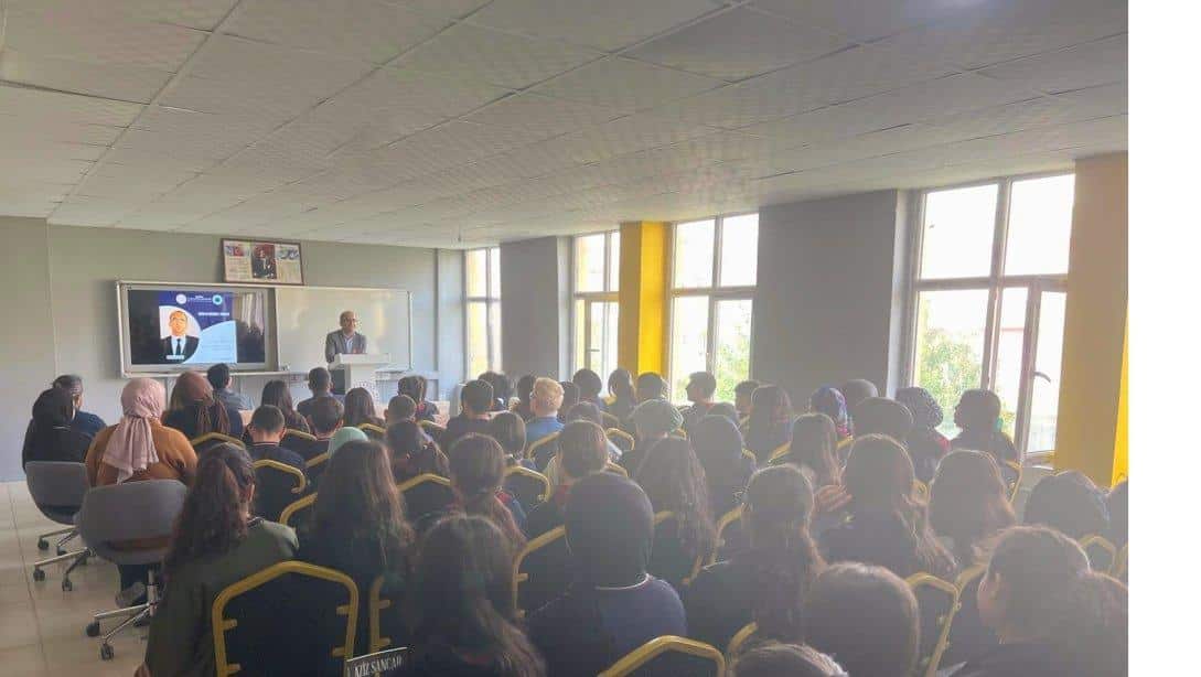 Kozluk Şehit Şenay Aybüke Yalçın Fen Lisesi Öğrencilerine Bilim ve Bilimsel Yöntem Konferansı Düzenlendi